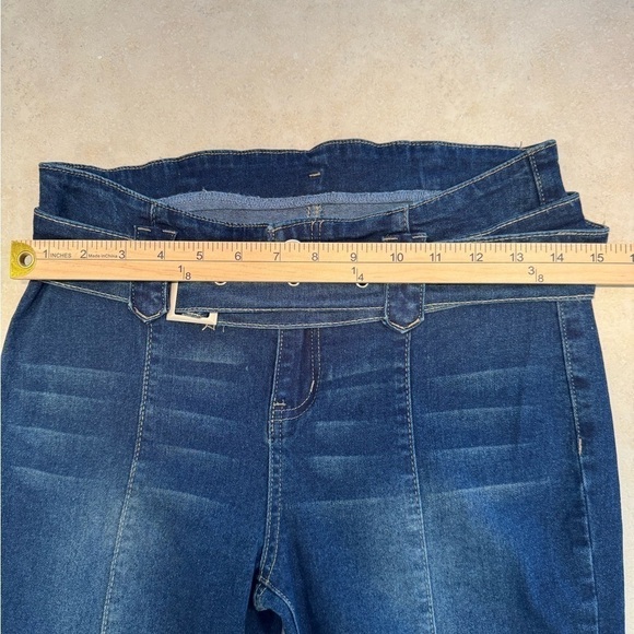 Shein Wide Leg Belted Jeans Size 32 31 - Picture 5 of 7